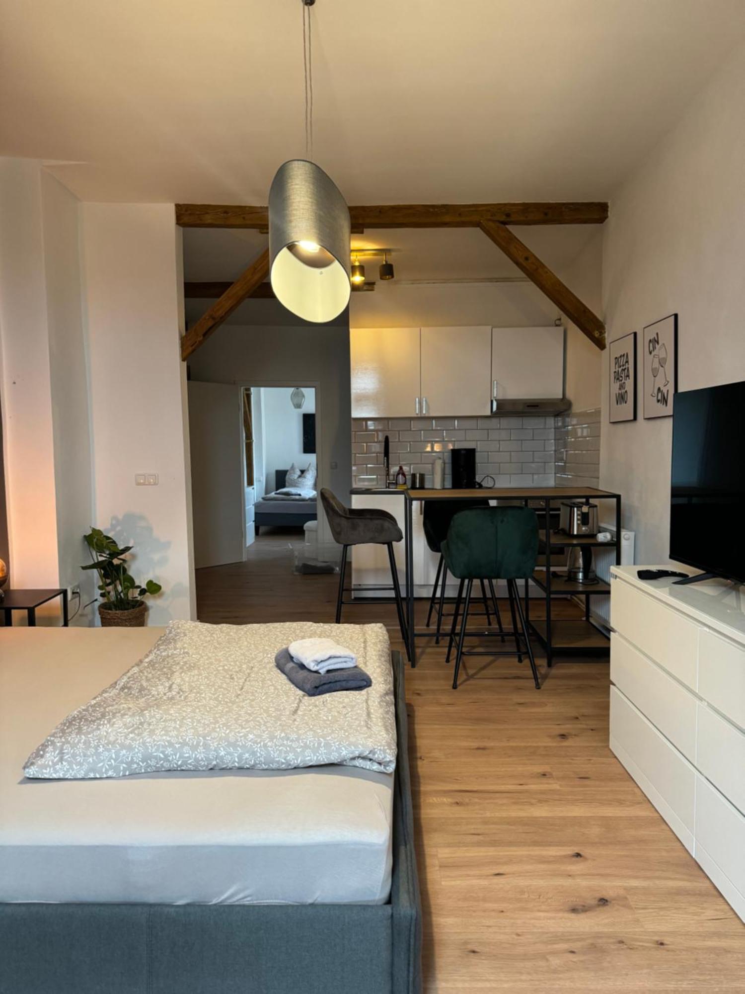 Appartement "Nina"Im Dachgeschoss, Inklusive Parkplatz Halle  Eksteriør billede